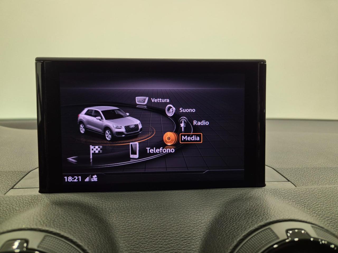 Audi Q2 1.6 tdi Design - NEOPATENTATI - Cruise/Lim - Sens. Post. - Navi