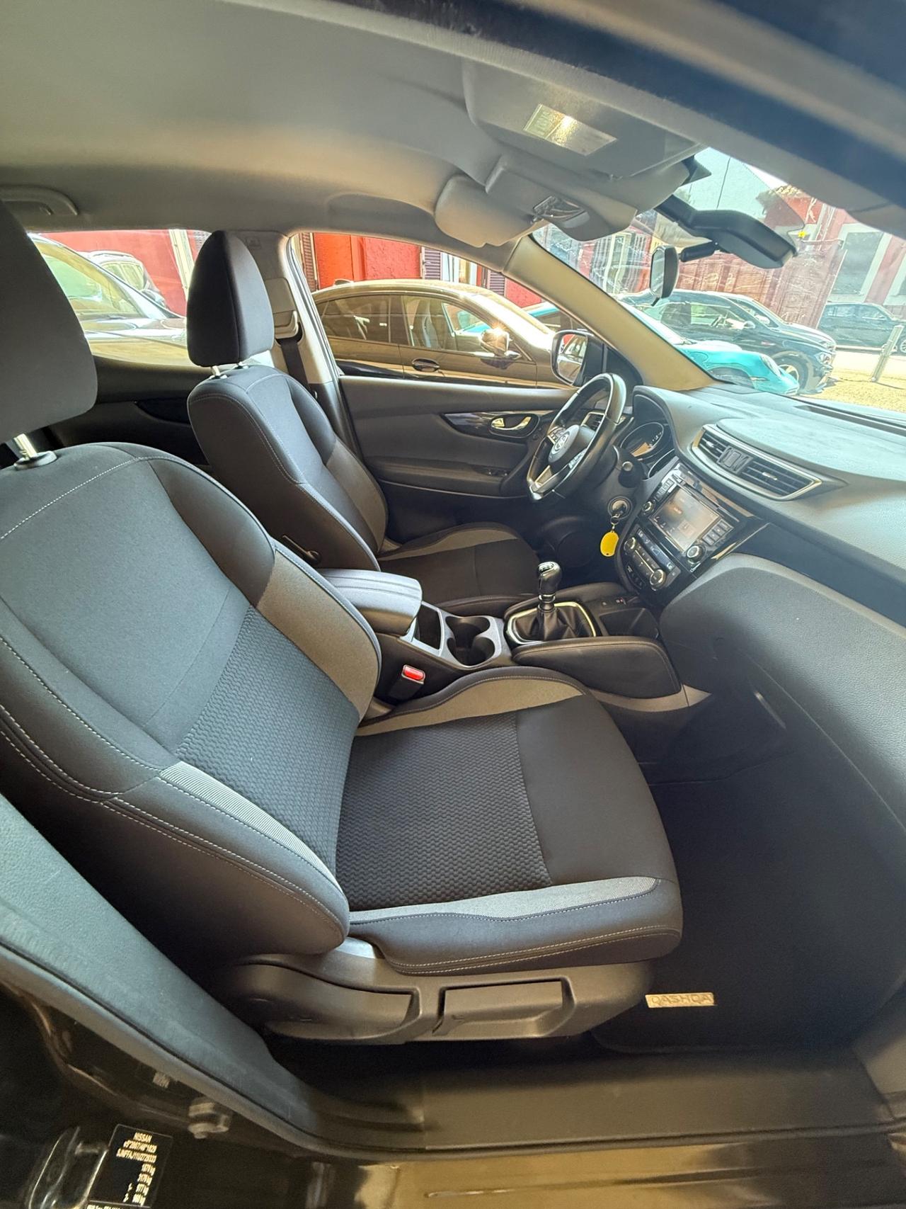 Qashqai 1.3 DIG-T 140 CV Tekna-unipro-rate-garanzia-E6