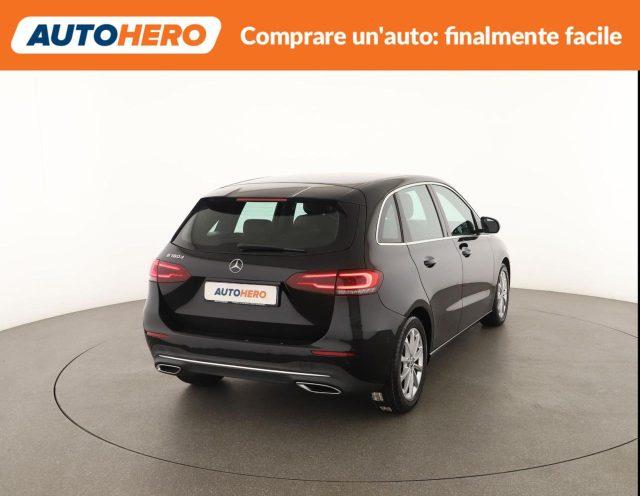 MERCEDES-BENZ B 180 d Sport