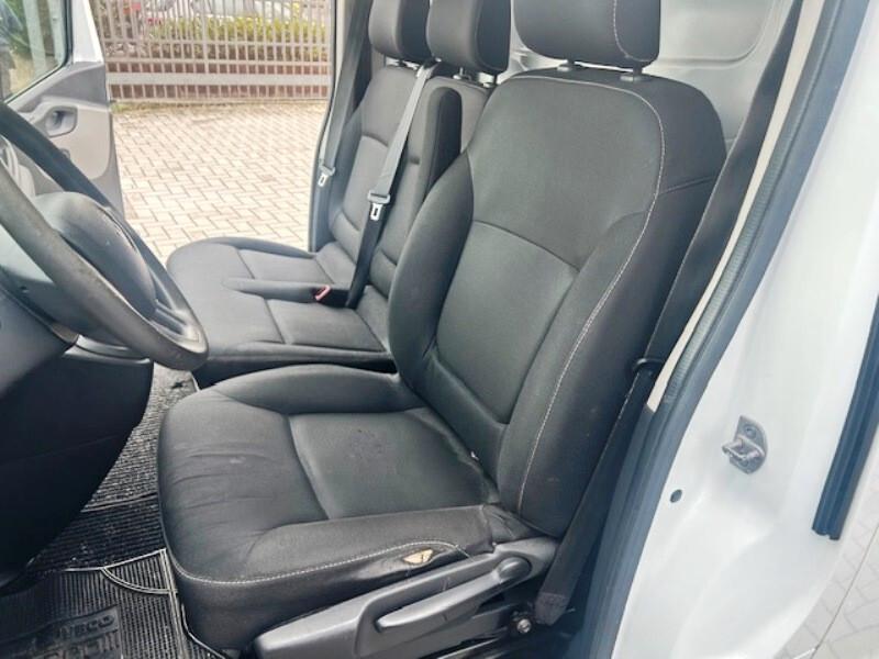 Renault Trafic T27 1.6 dCi 95CV PC-TN Furgone