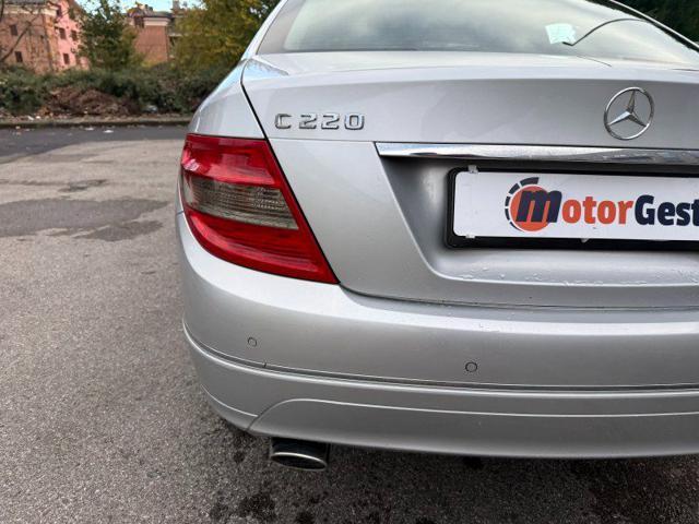 MERCEDES-BENZ C 220 CDI Avantg.