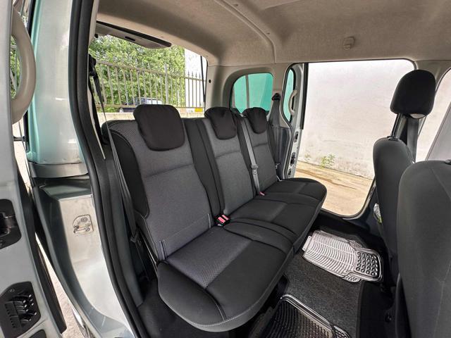 RENAULT Kangoo BENZINA/GPL 5 POSTI CAMBIO AUTOMATICO NAVIGATORE