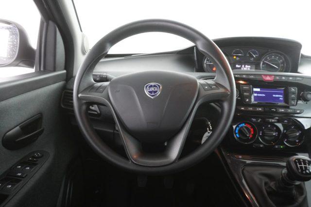 LANCIA Ypsilon Ypsilon 1.0 FireFly 5 porte S&S Hybrid Silver