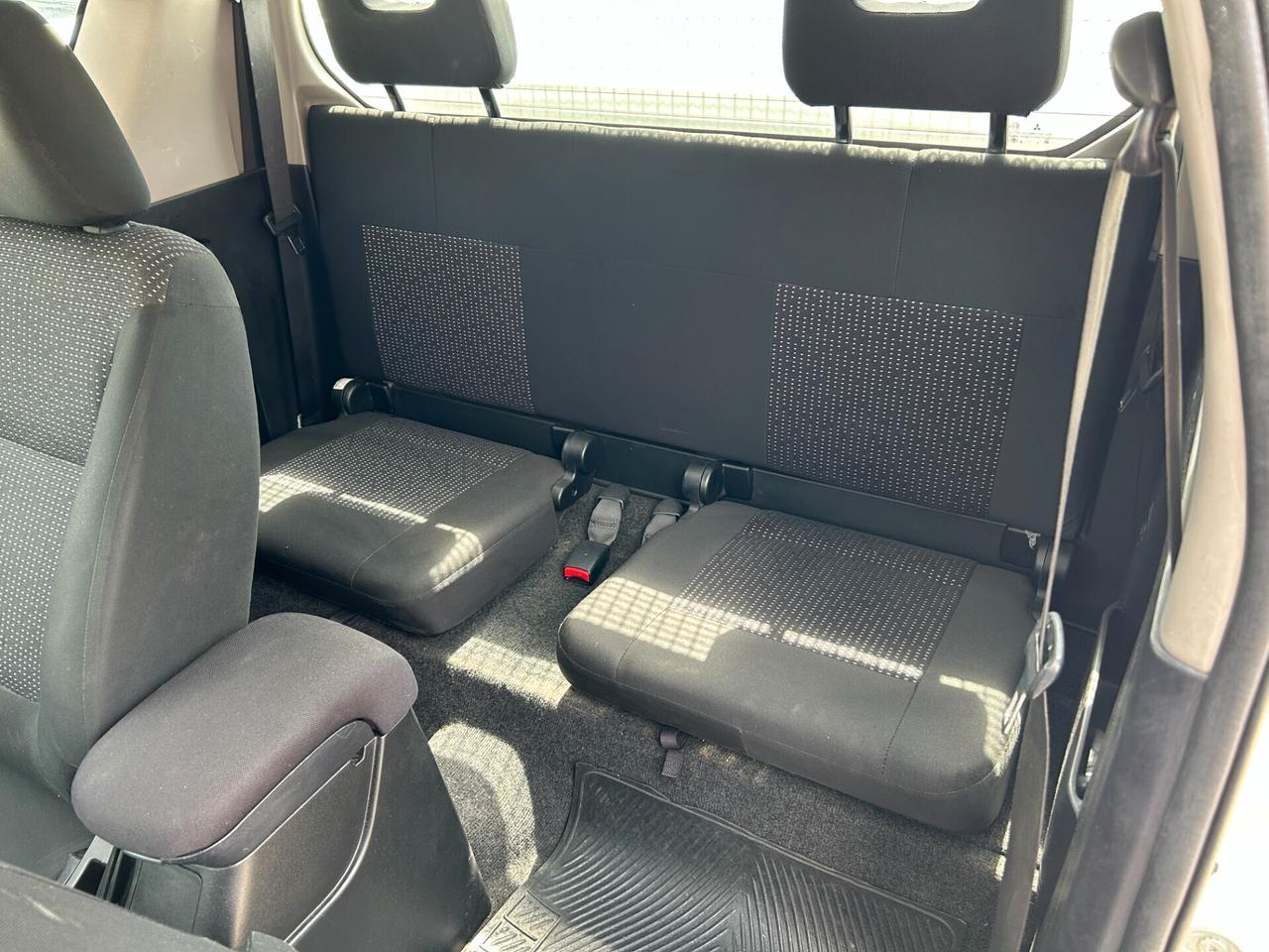 Mitsubishi L200 2.5 DI-D/178CV DC Intense Plus DPF