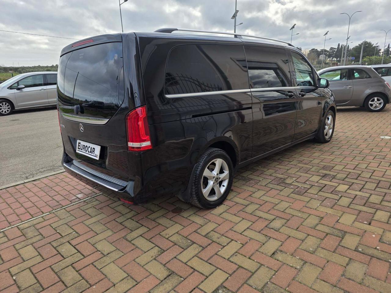 Mercedes-benz V 220 d Executive Extralong