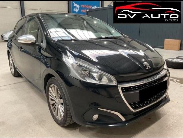 Peugeot 208 PureTech 68 5 porte signature NEO/unico propr/full led/lega/navi/sedili riscaladabili