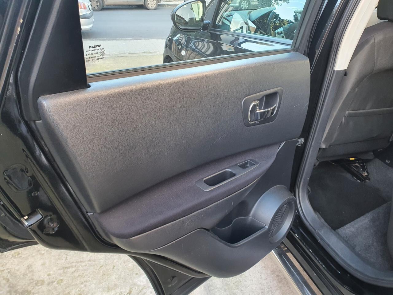 Nissan Qashqai modello Acenta