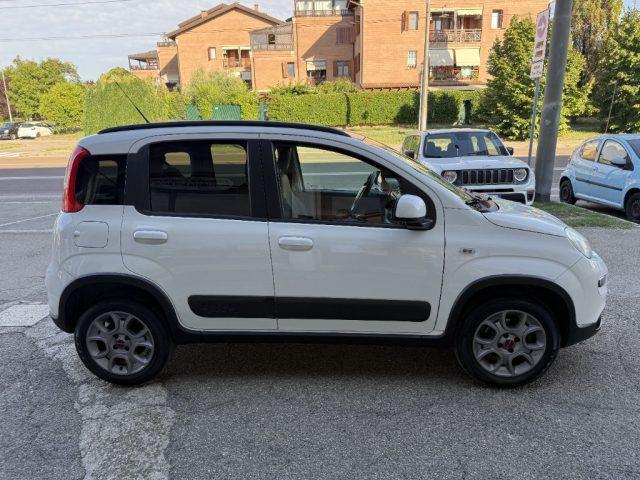FIAT Panda 0.9 TwinAir Turbo S&S 4x4 LOUNGE bluetooth etc