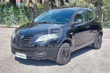 Lancia Ypsilon Ypsilon 0.9 TwinAir 85 CV 5 porte Metano Ecochic Elefantino