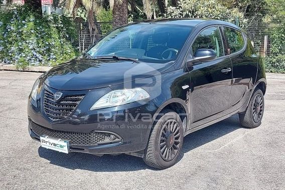 Lancia Ypsilon Ypsilon 0.9 TwinAir 85 CV 5 porte Metano Ecochic Elefantino