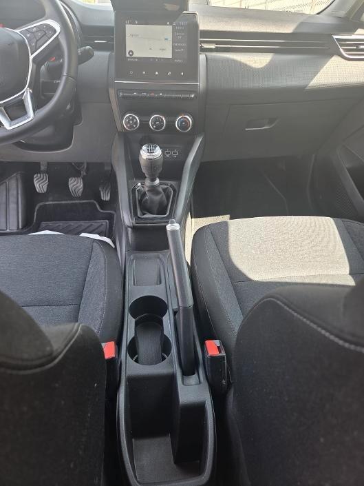 Renault Clio 1.0 100CV 5 p. Techno PARI AL NUOVO!!!