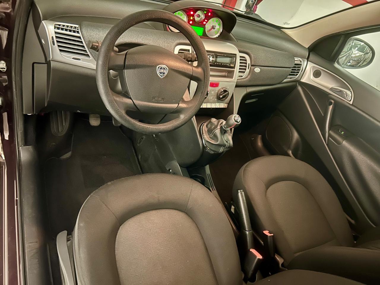 Lancia Ypsilon 1.2 69 CV Elle