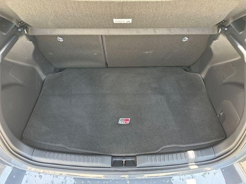 Toyota Yaris 1.5 Hybrid 130 GR Sport E-CVT