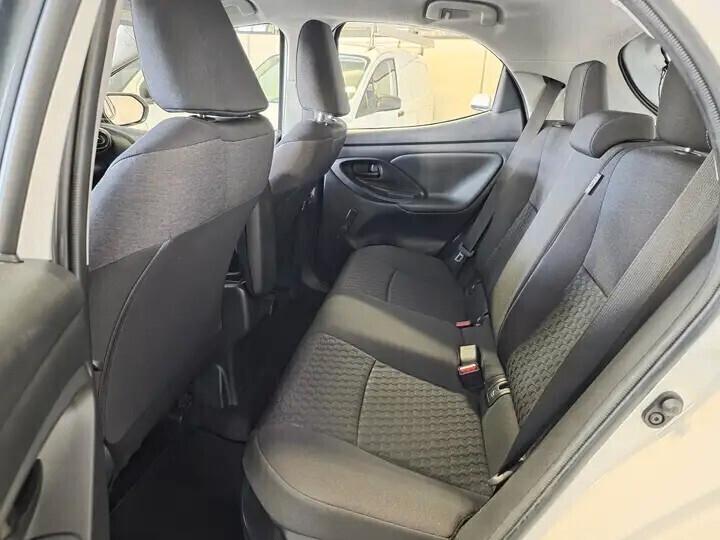 Toyota Yaris 1.5h hybrid AUTOCARRO N1 4 POSTI van automatica un