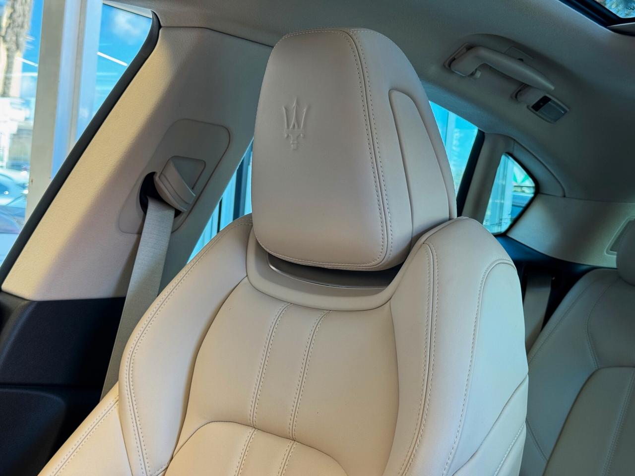 Maserati Levante 3.0 DS V6 Gransport 275CV TETTO 360