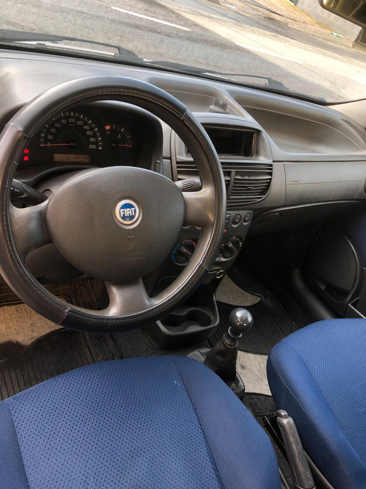 Fiat Punto 1.2 5 porte Active Natural Power