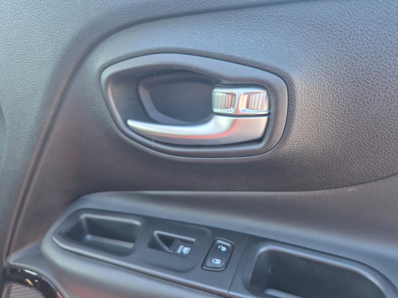 Jeep Renegade 1.6 Mjt DDCT 120 CV Limited NIGHT EDITION