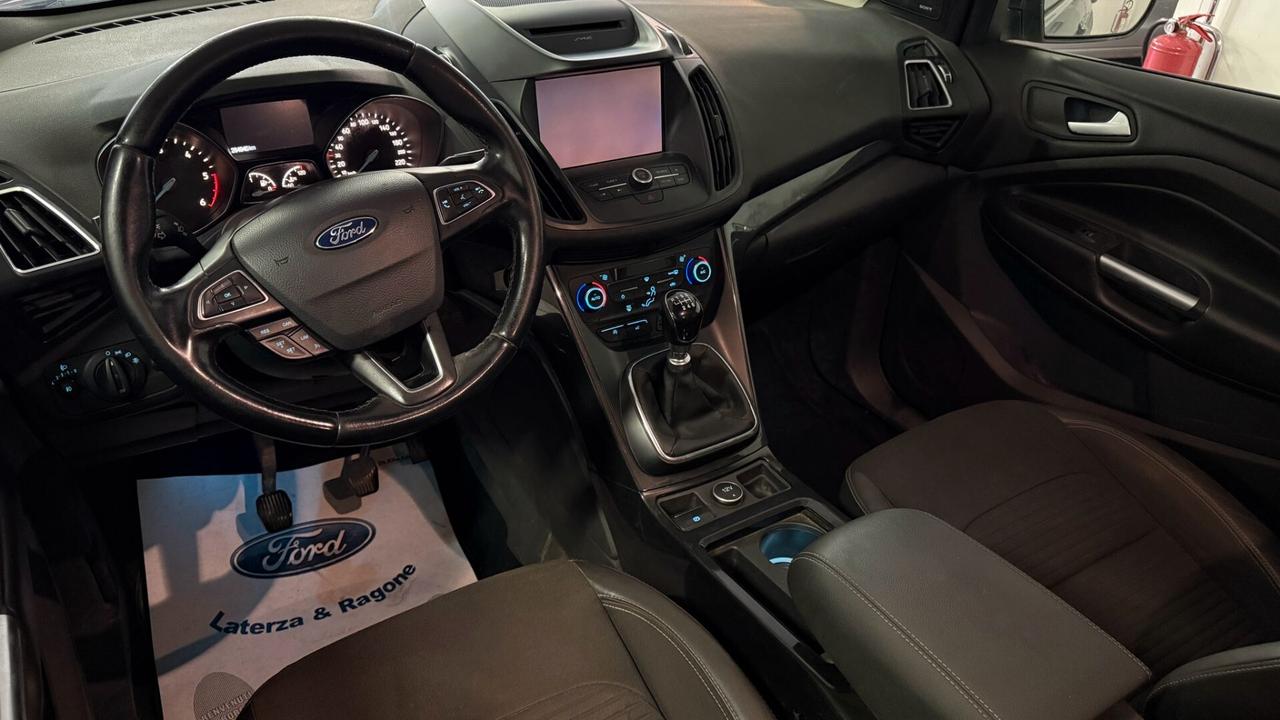 Ford Kuga 2.0 TDCI 150 CV S&S 4WD Titanium