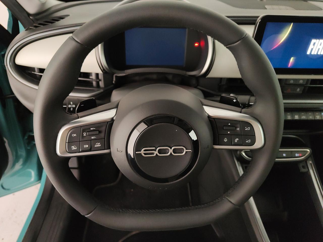 Fiat 600 Hybrid 136 CV DCT MHEV La Prima