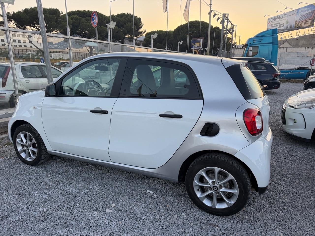 Smart ForFour 70 1.0 Passion