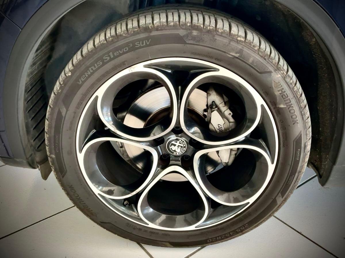 Alfa Romeo Stelvio 2.2 Turbodiesel 180 CV -TETTO APRIBILE