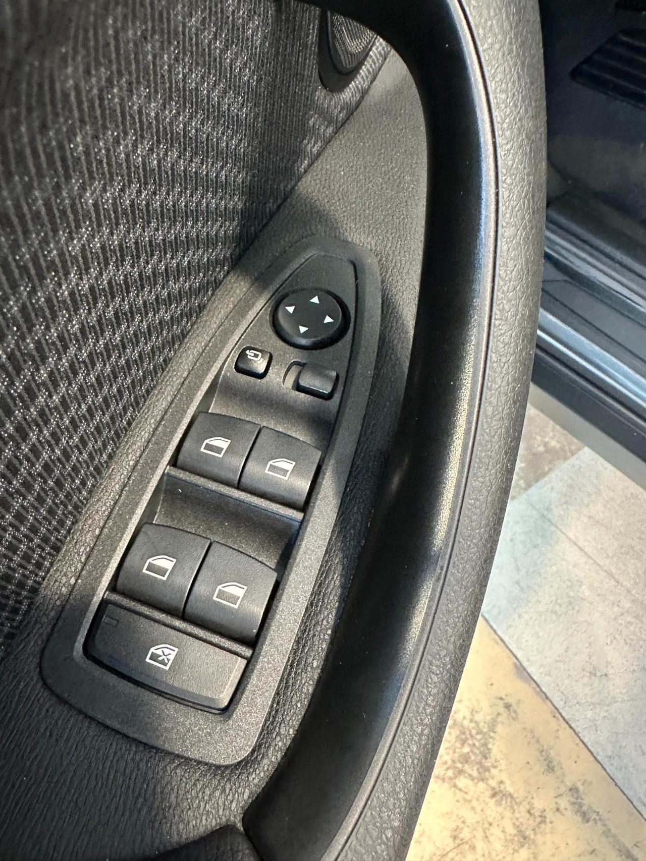 BMW X2 xdrive20d Advantage - LED - 19"- Navi