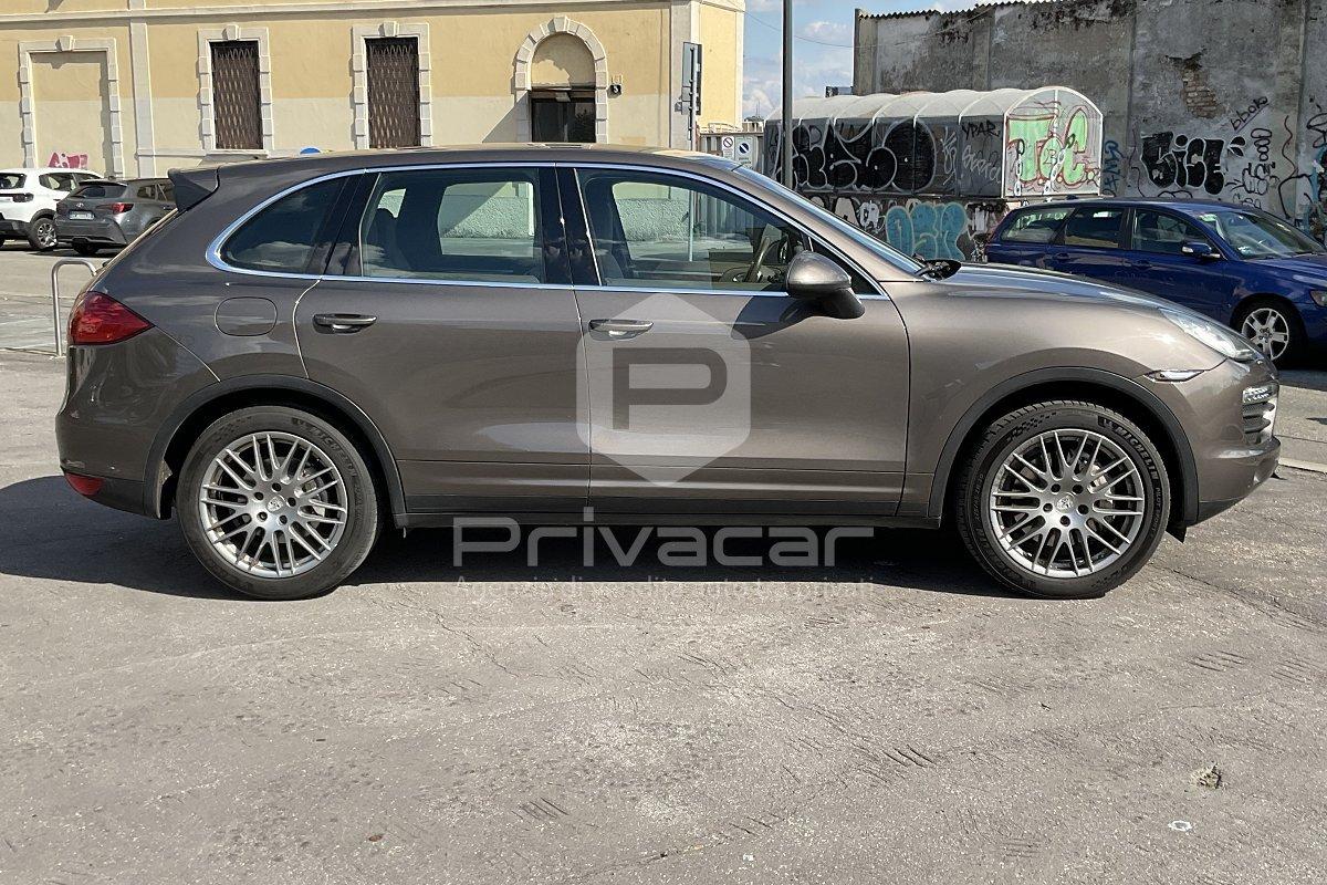 PORSCHE Cayenne 4.8 S