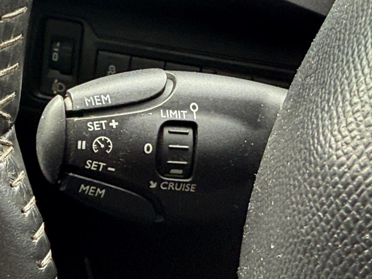 Peugeot 308 1.6 HDi|CERCHI IN LEGA
