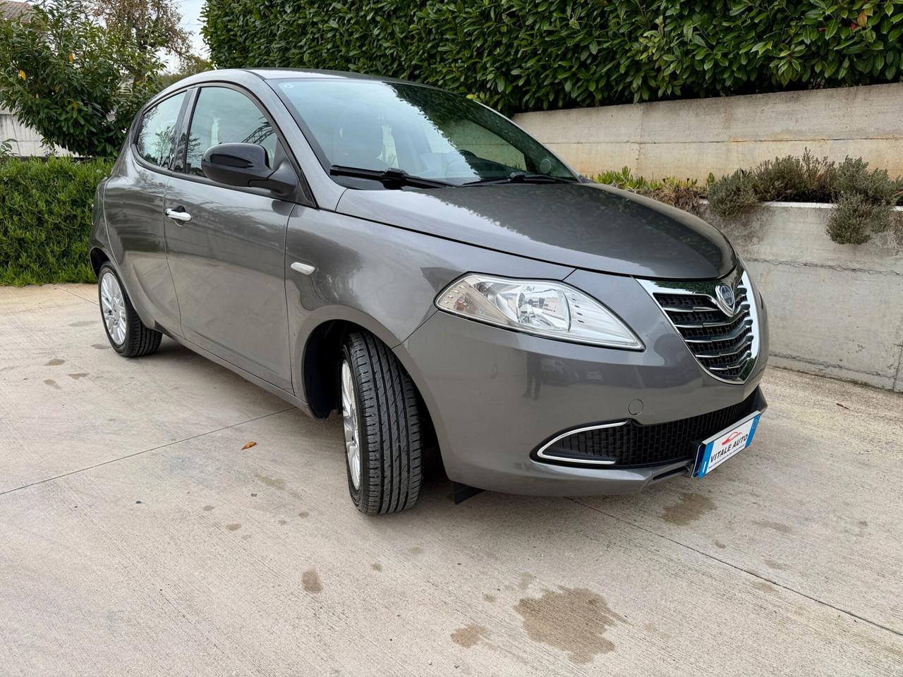 Lancia Ypsilon 1.2 Benzina 70 CV Gold (Euro 6)