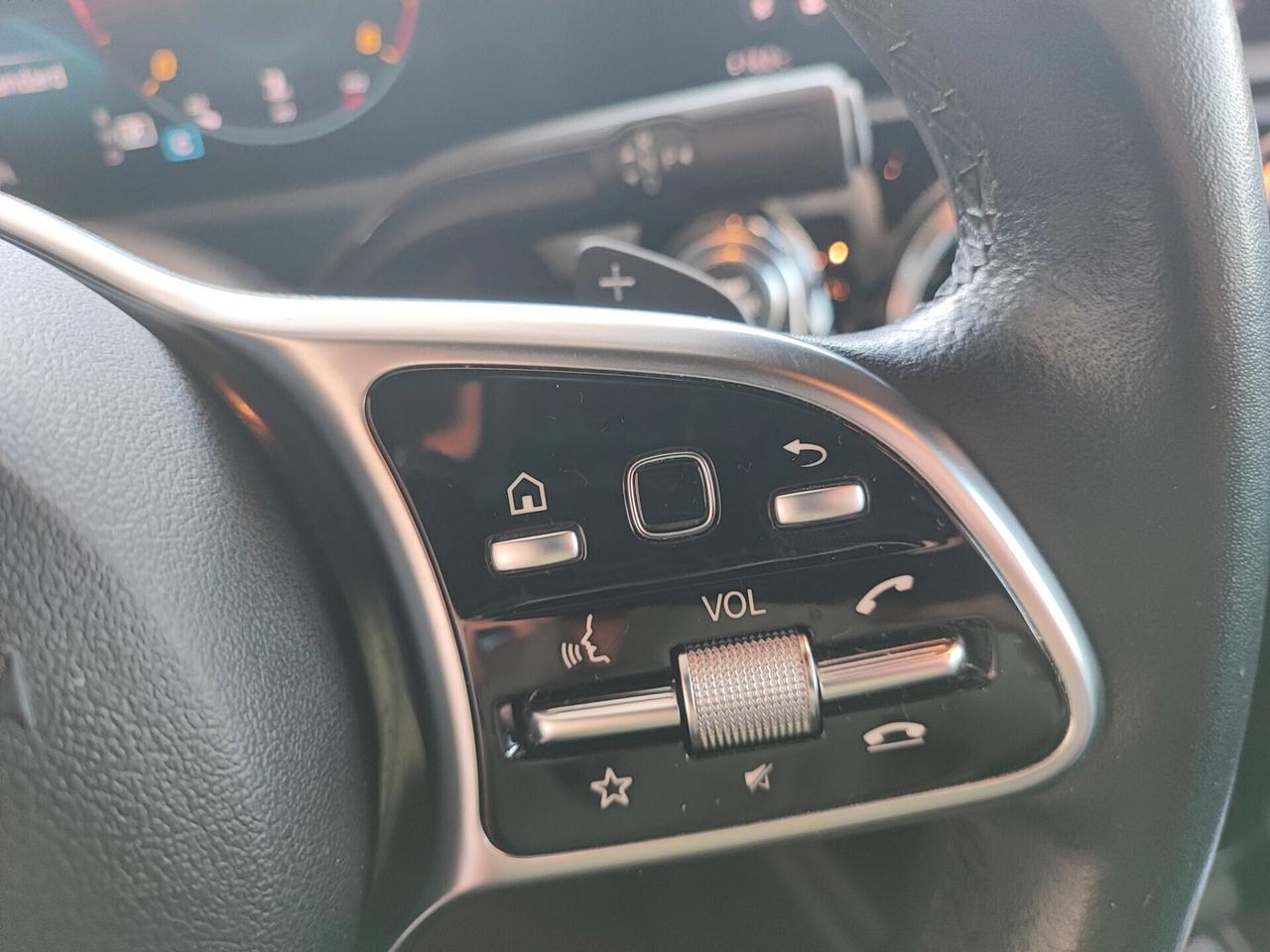 Mercedes-benz A 180 d Automatic Premium