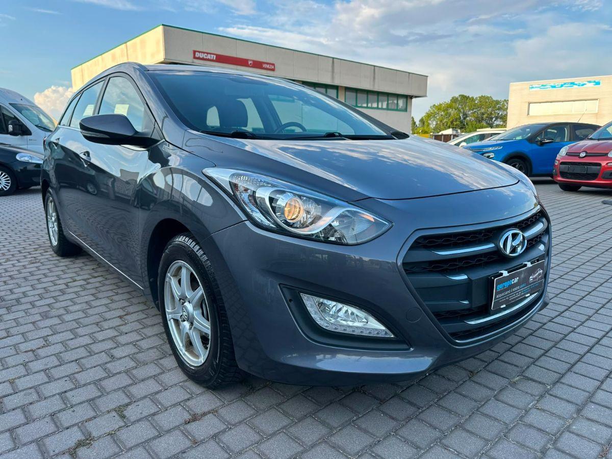 HYUNDAI - i30 Station Wagon EURO 6B