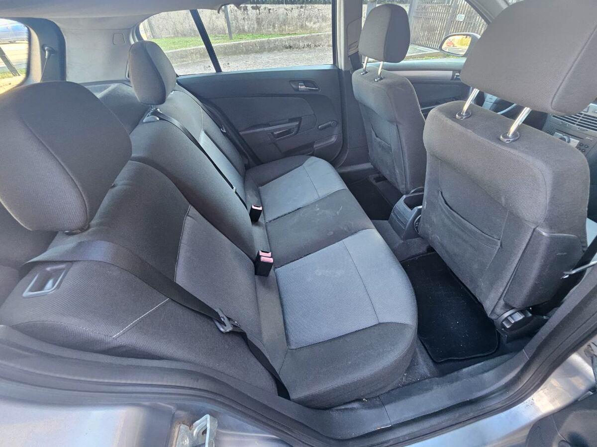 Opel Astra 1.6 twinport Enjoy 5p