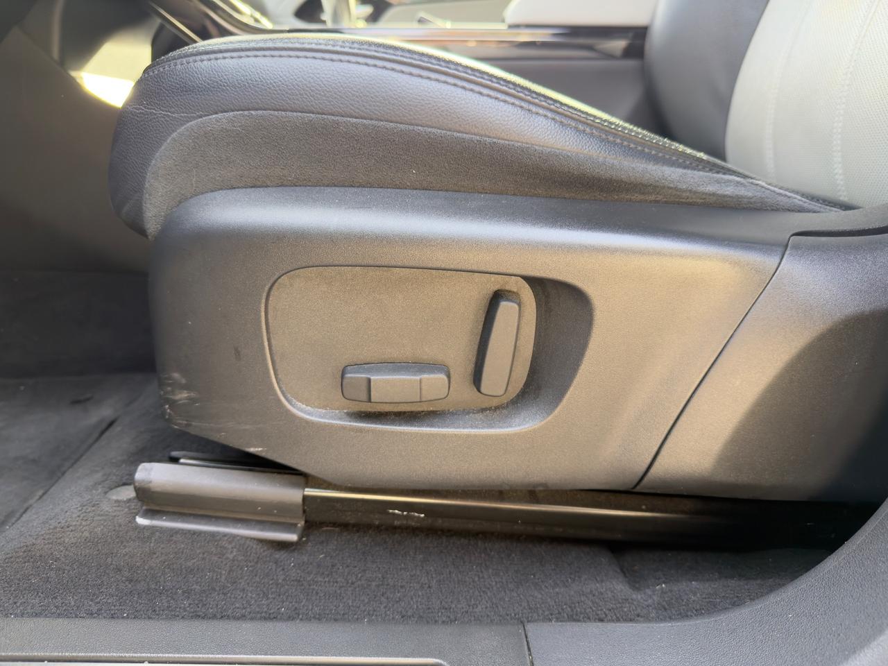 Land Rover Range Evoque 2.0D I4 180 CV AWD Auto First Edition