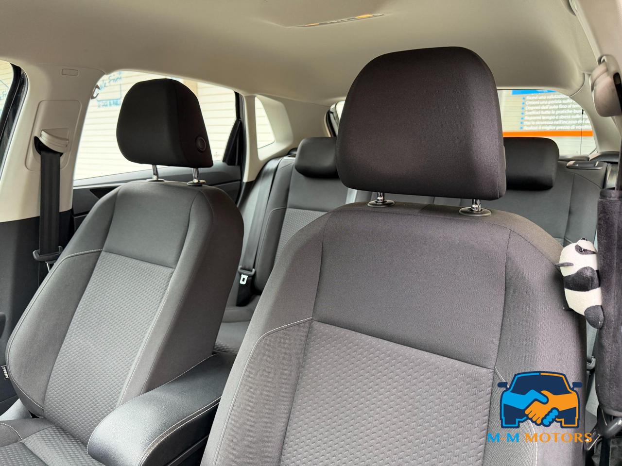 Volkswagen Polo CONFORT LINE