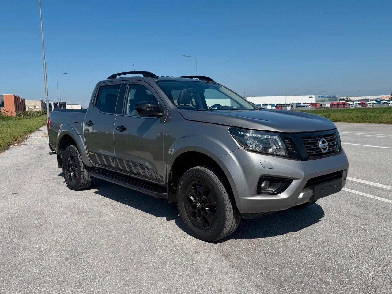 Nissan Navara 2.3 dCi 190 CV 4WD Double Cab N-Guard