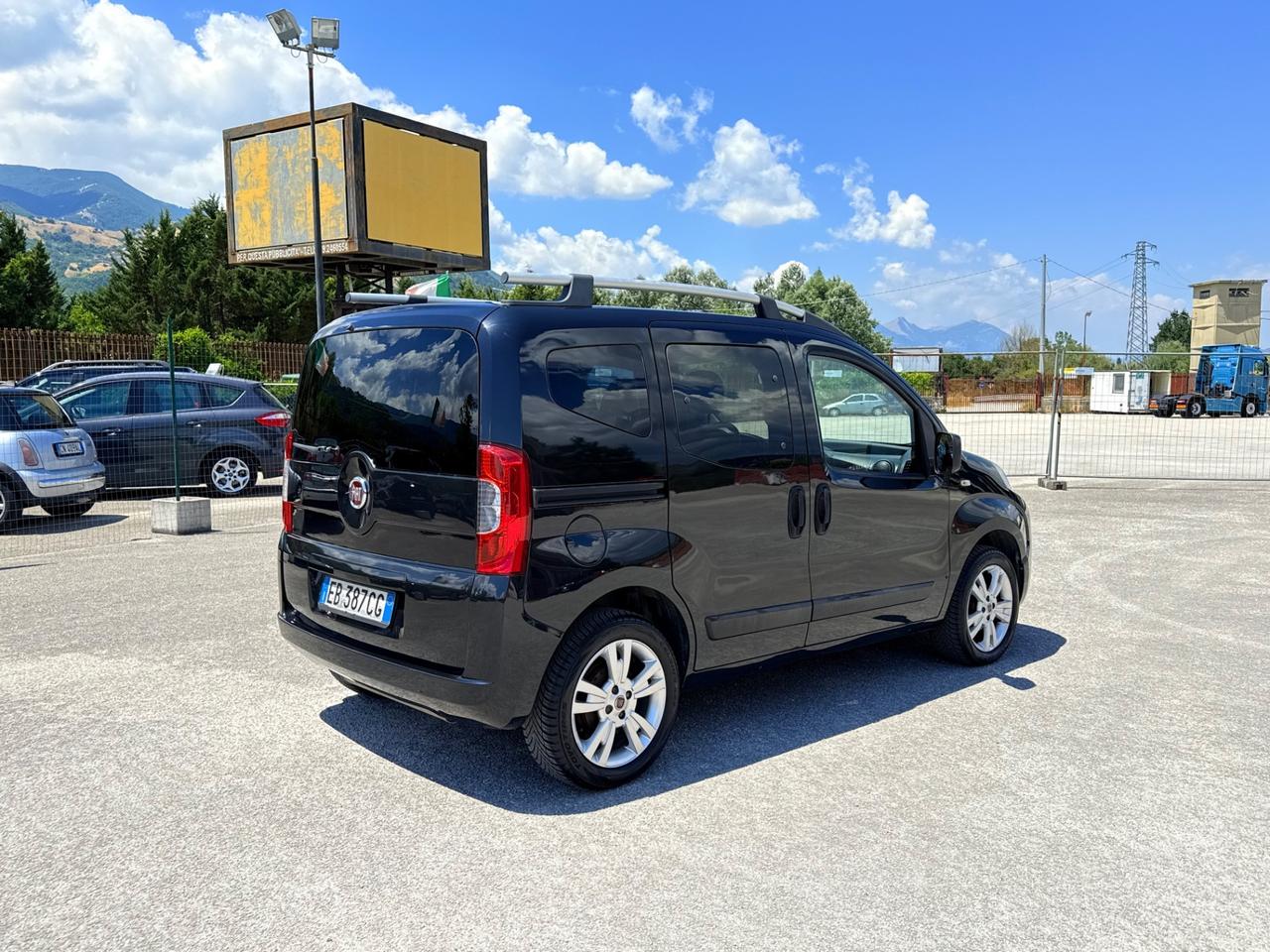 Fiat Qubo 1.4 8V 77 CV Dynamic Natural Power