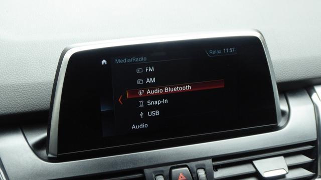 BMW 218 i Active Tourer Advantage Aut.