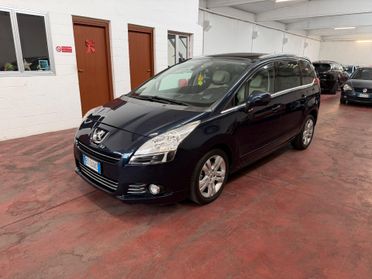 Peugeot 5008 2.0 HDi 163CV aut. Business TETTO PANORAMICO