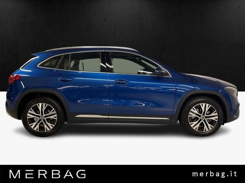 Mercedes-Benz GLA 180 d Automatic Progressive Advanced