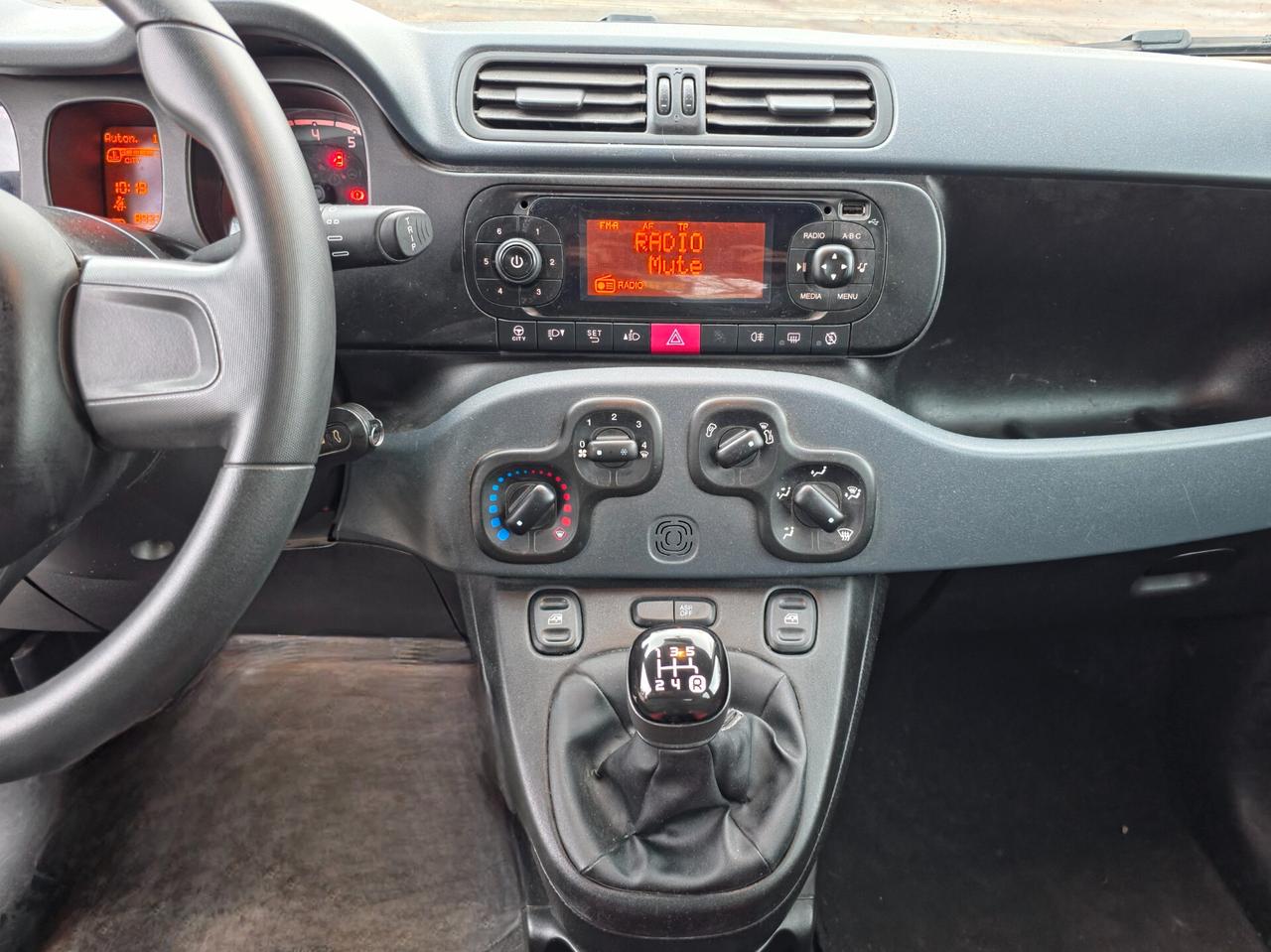 Fiat Panda 1.2 Trussardi CV-69 2020-E6 Manuale NEO