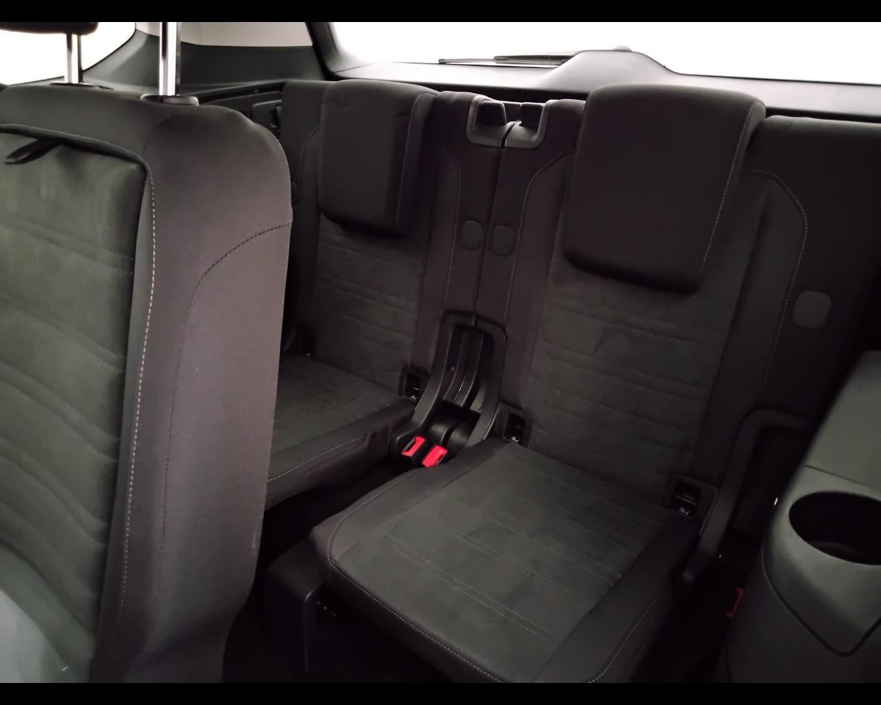 VOLKSWAGEN Touran III 2015 - Touran 2.0 tdi Executive dsg