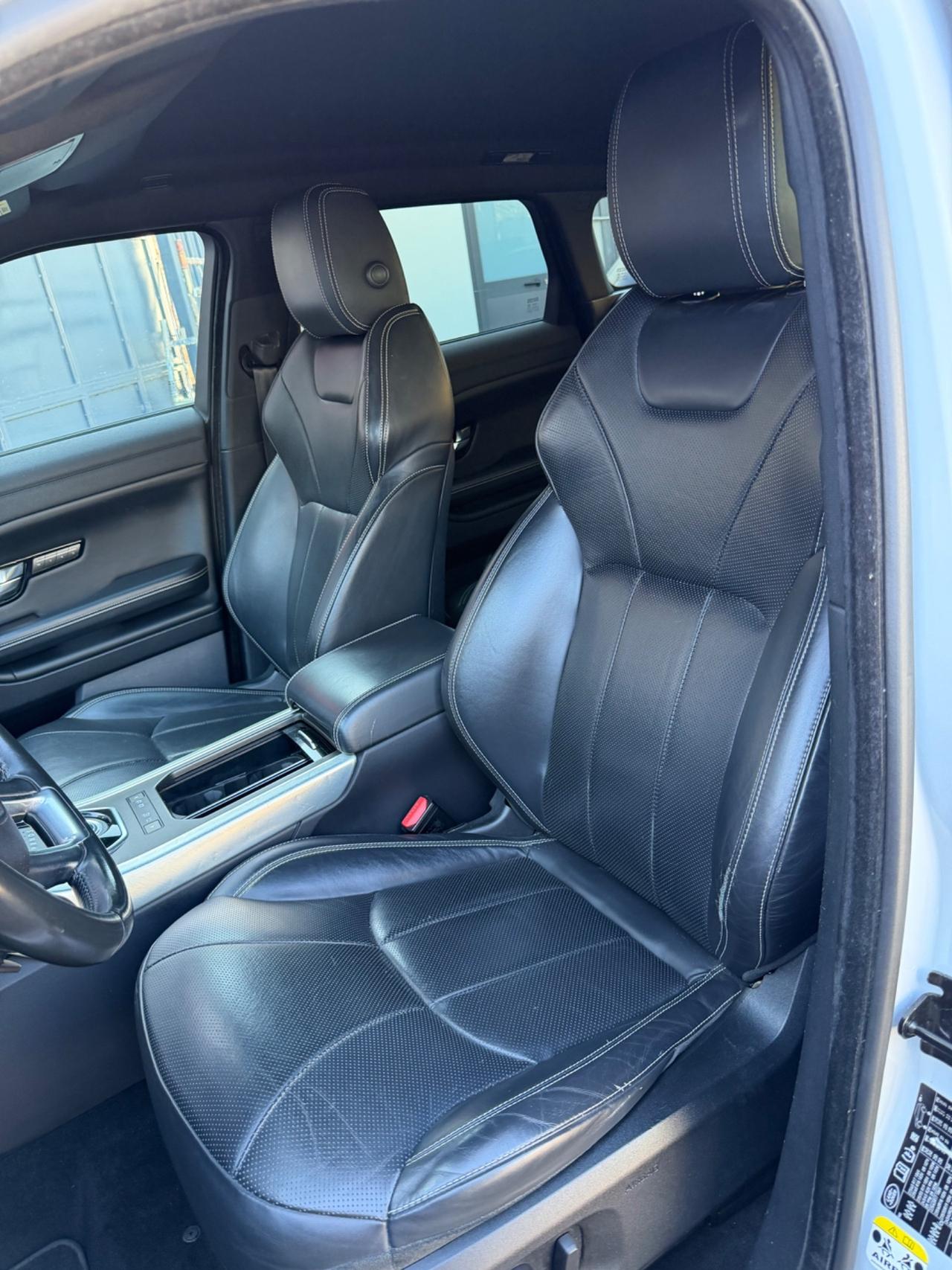 Land Rover Range Evoque 2.0 TD4 180 CV 5p. Autobiography