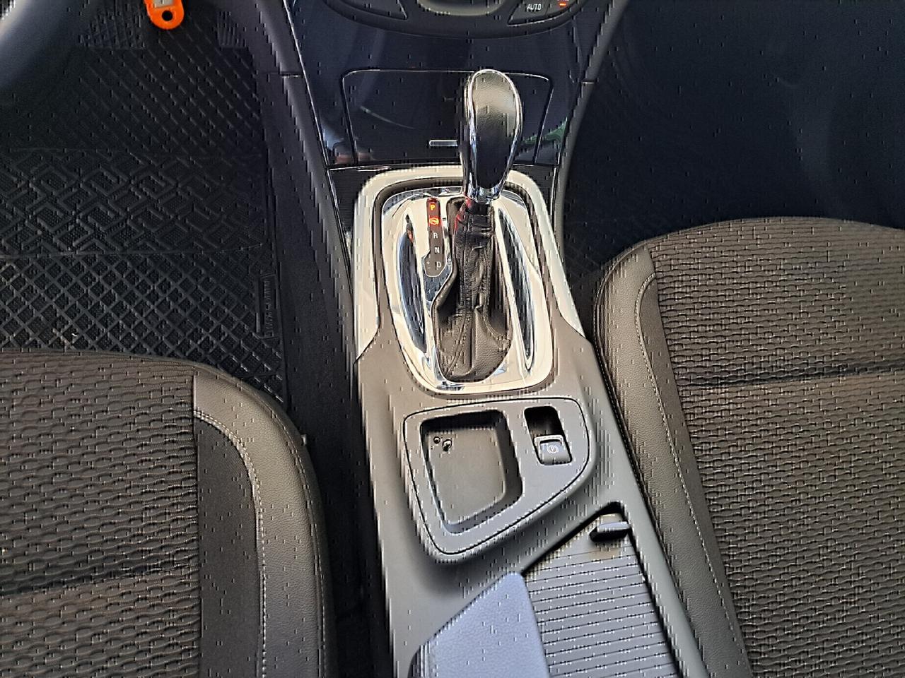 Opel Insignia 1.6 CDTI Cosmo Automatica 136Cv