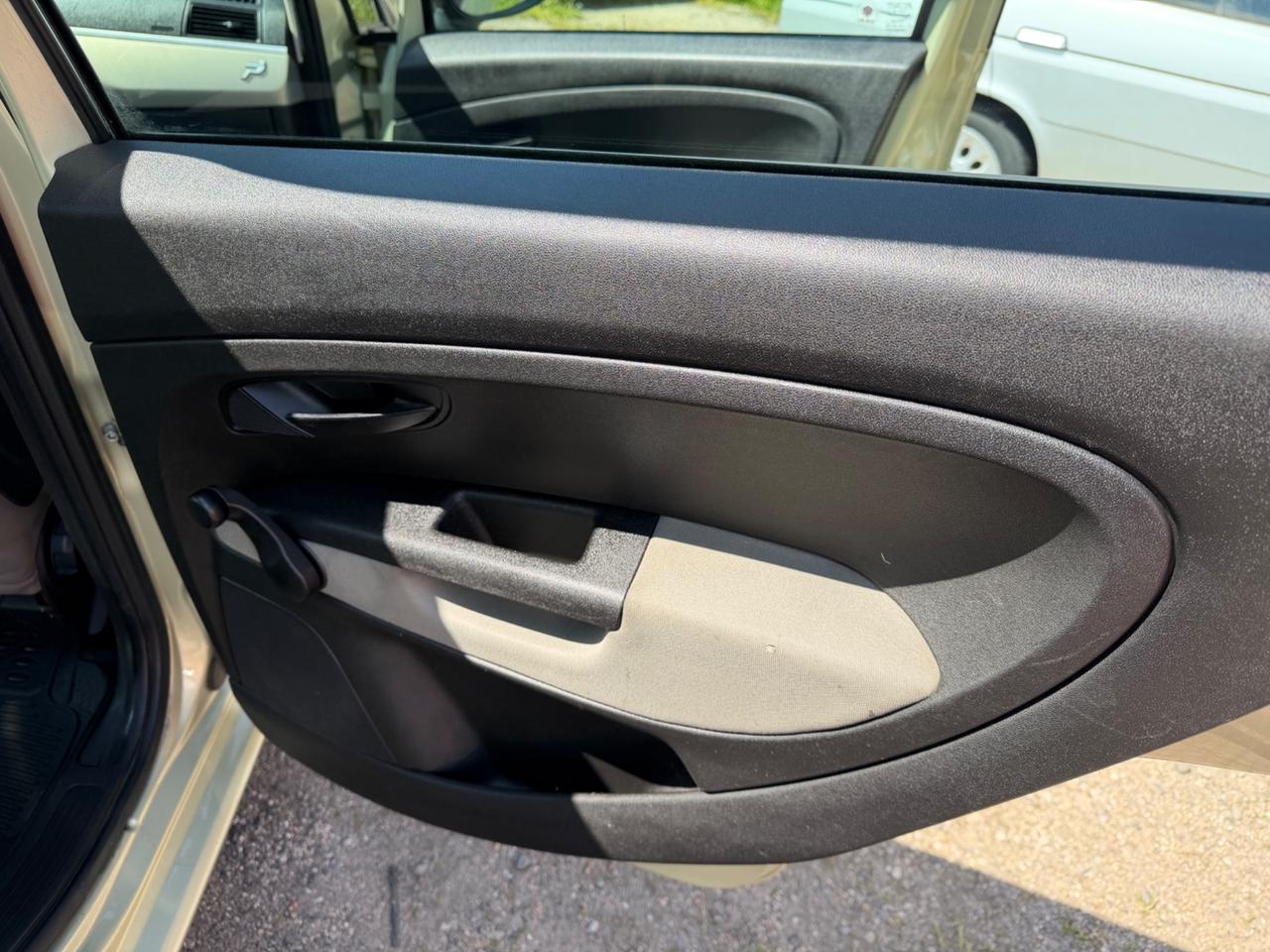 Fiat Grande Punto 1.3 MJT 75 CV 5 porte