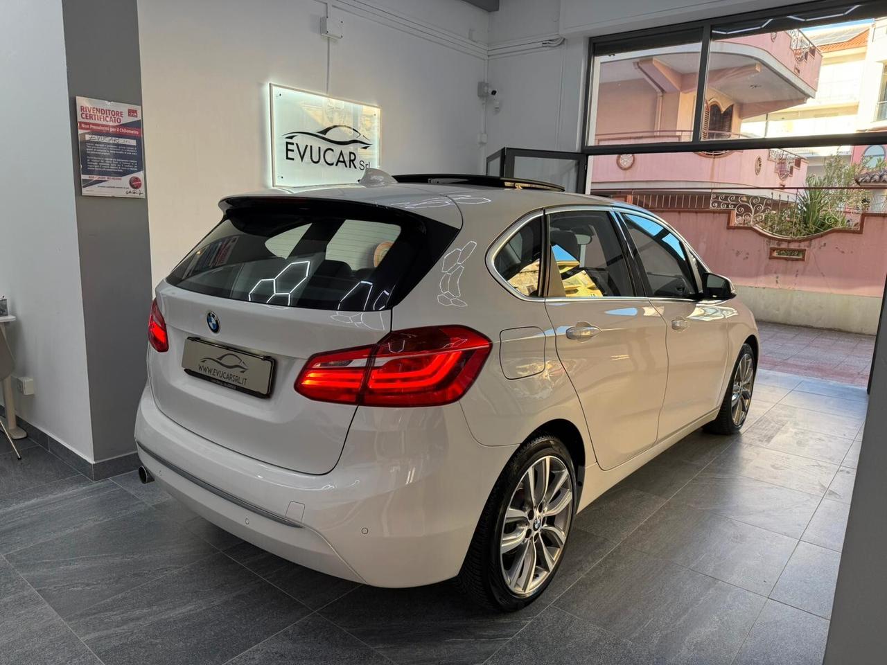 Bmw 2er Active Tourer 218d Luxury