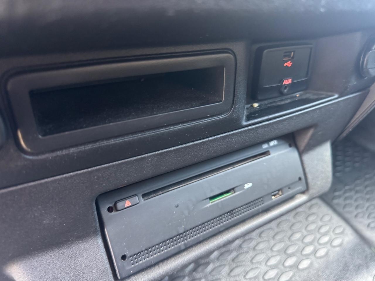 IVECO DAILY 35C17 3.0 170 CV CENTINA E TELONE