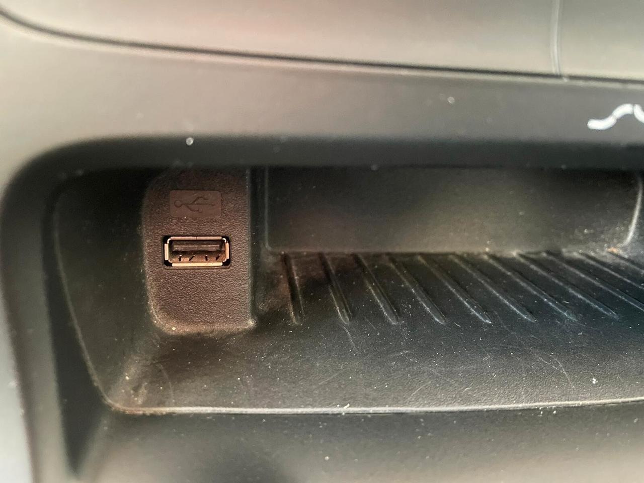 Ford Focus 1.0 EcoBoost 100 CV Start&Stop Business