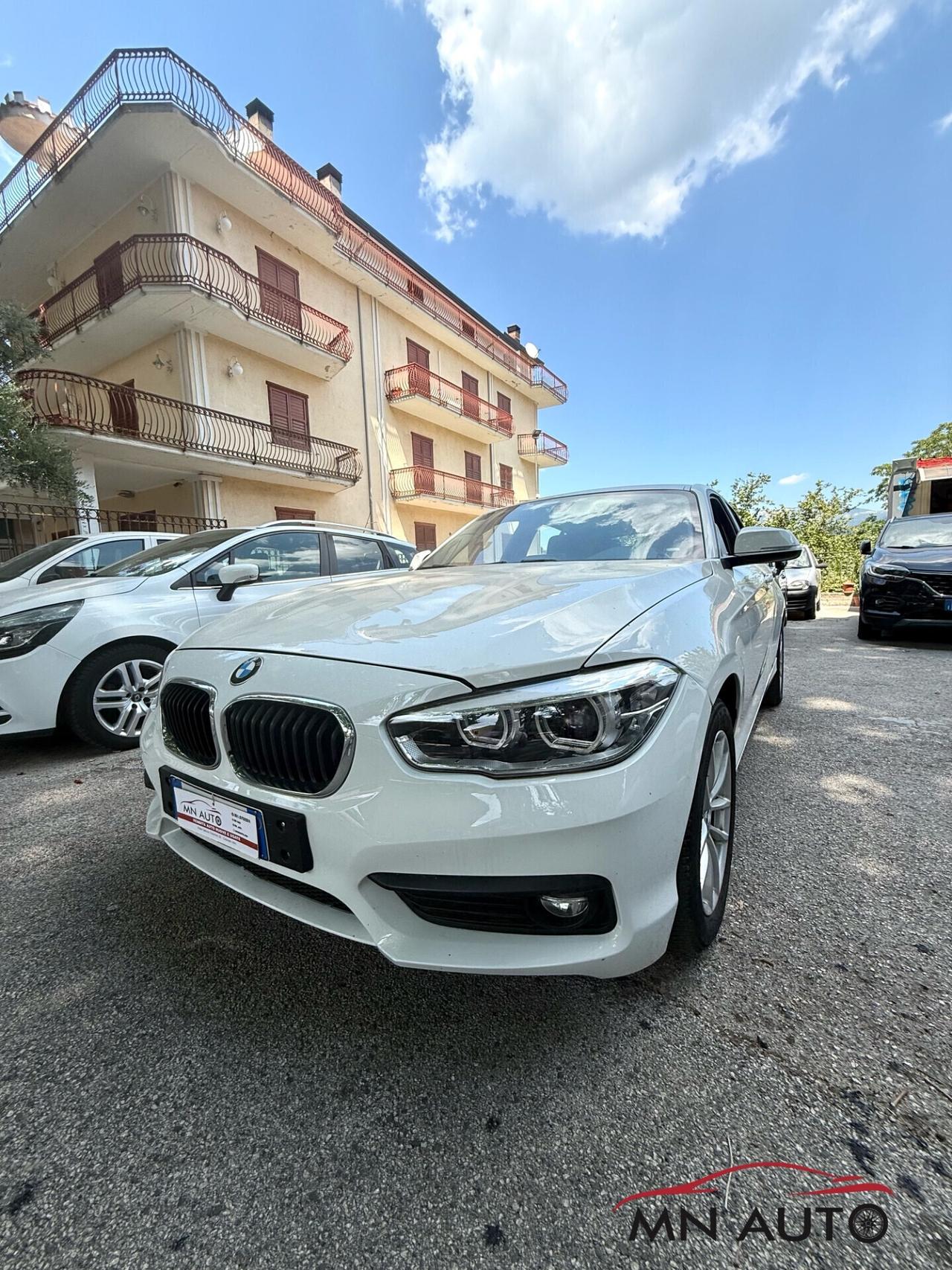 Bmw 116 116d 5p. Urban