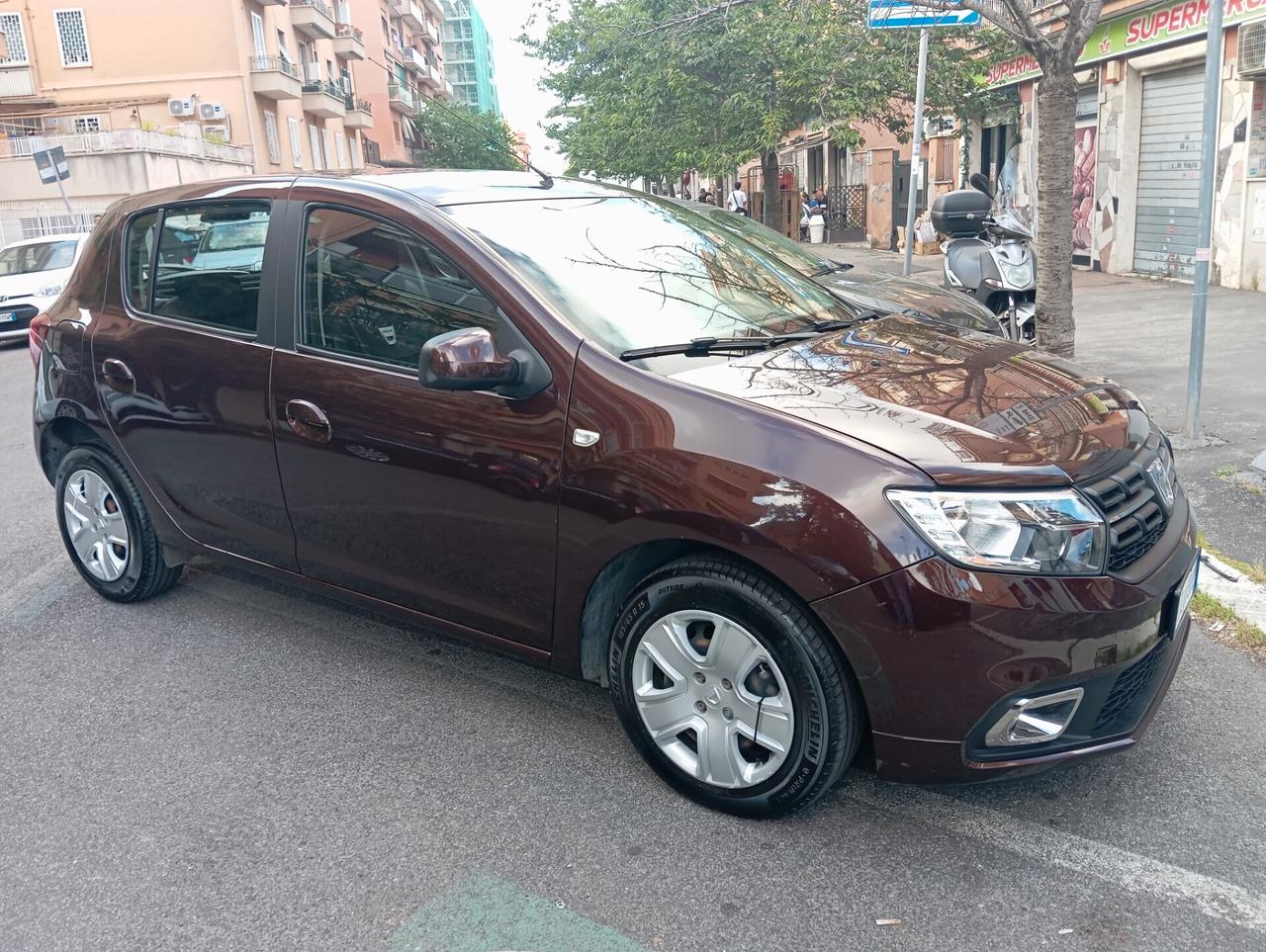 Dacia Sandero 1.5 dCi Lauréate offerta del mese