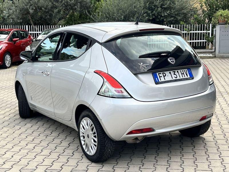 Lancia Ypsilon Ypsilon 1.2 69 CV 5 porte Elefantino